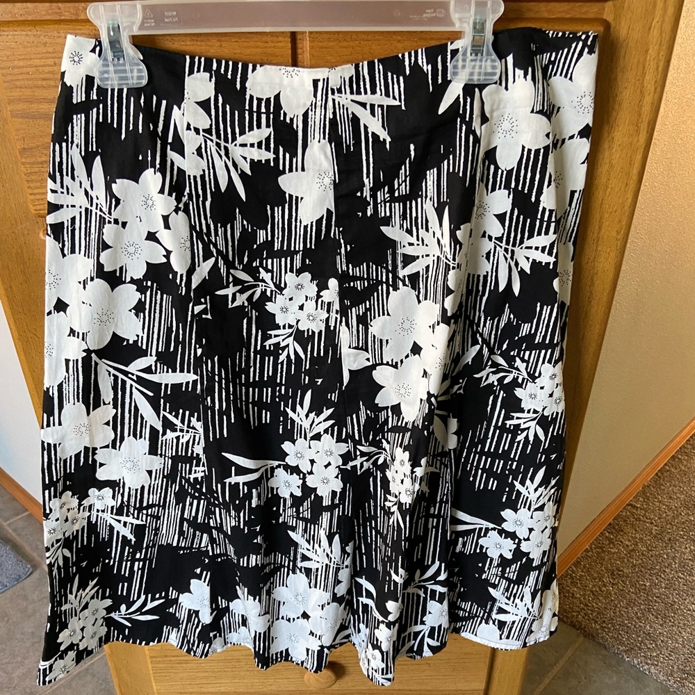 First Option Black and White Skirt